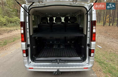 Минивэн Renault Trafic 2020 в 