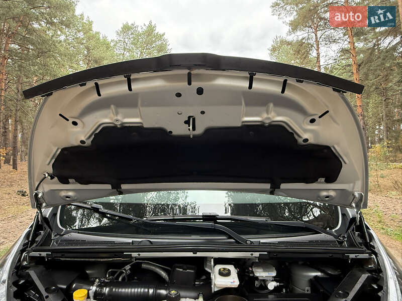 Минивэн Renault Trafic 2020 в Киеве