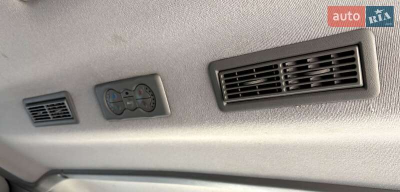 Минивэн Renault Trafic 2013 в Житомире фото 39 Минивэн Renault Trafic 2013 в Житомире