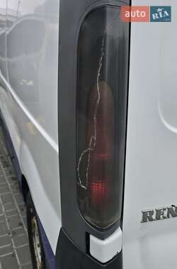 Вантажний фургон Renault Trafic 2004 в 
