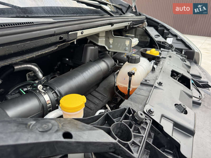 Минивэн Renault Trafic 2020 в Дубно