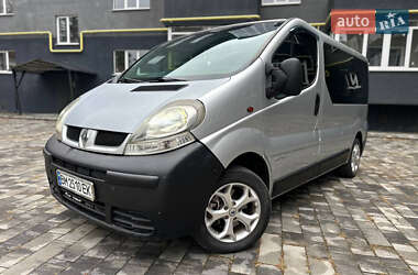 Минивэн Renault Trafic 2002 в Ахтырке