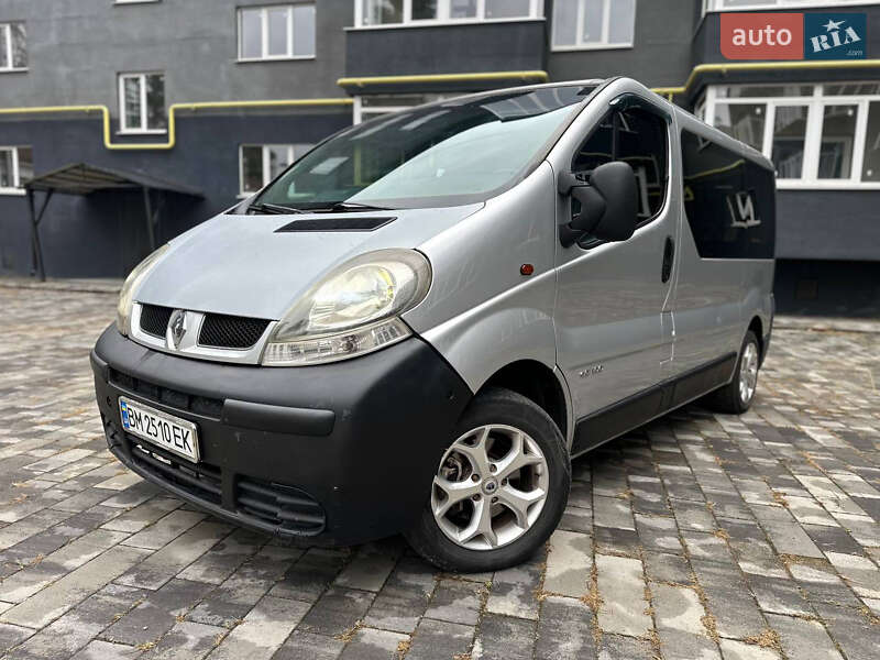 Минивэн Renault Trafic 2002 в Ахтырке фото Минивэн Renault Trafic 2002 в Ахтырке