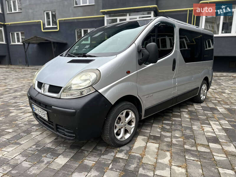 Минивэн Renault Trafic 2002 в Ахтырке фото 2 Минивэн Renault Trafic 2002 в Ахтырке