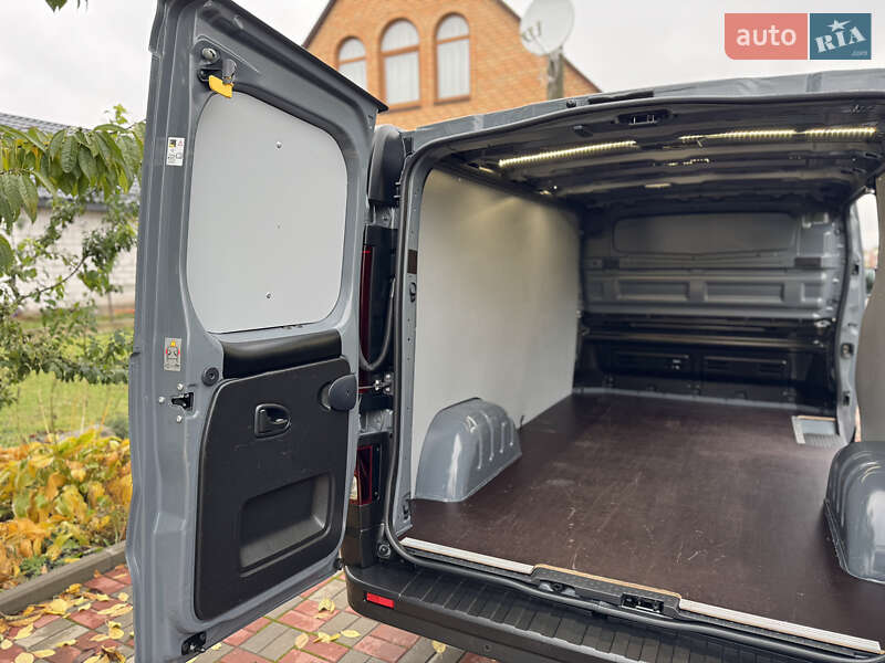 Грузовой фургон Renault Trafic 2020 в Казатине