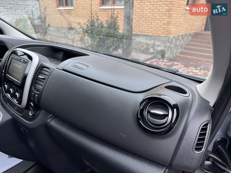 Грузовой фургон Renault Trafic 2020 в Казатине