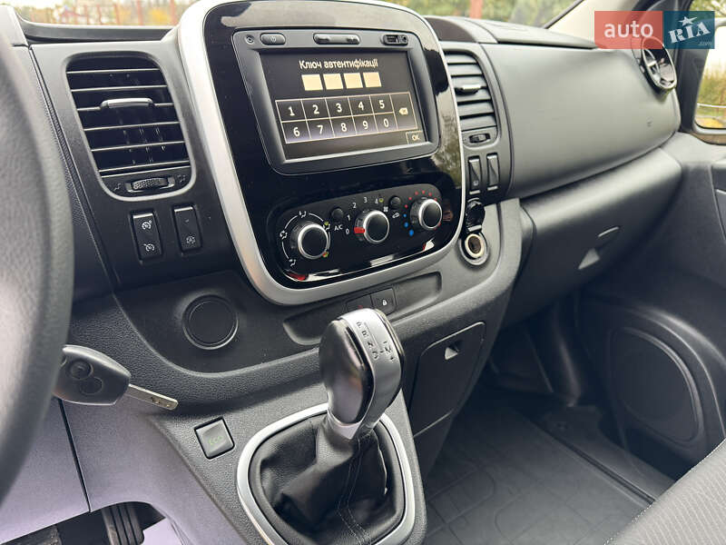 Грузовой фургон Renault Trafic 2020 в Казатине