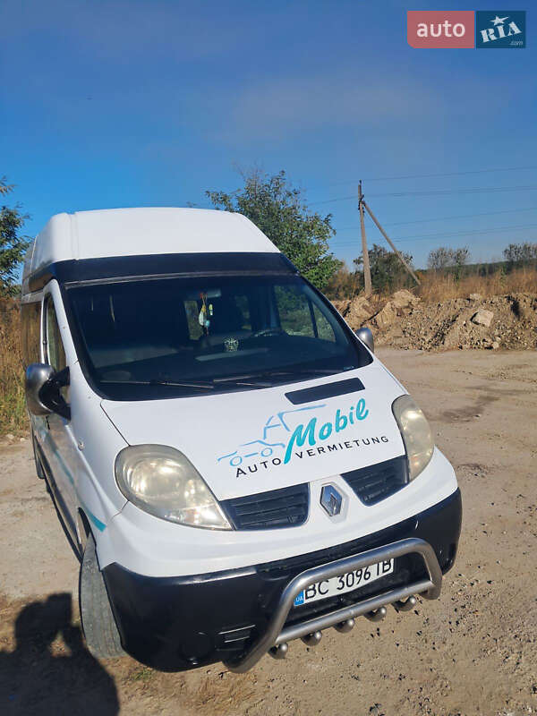 Минивэн Renault Trafic 2007 в Добротворе