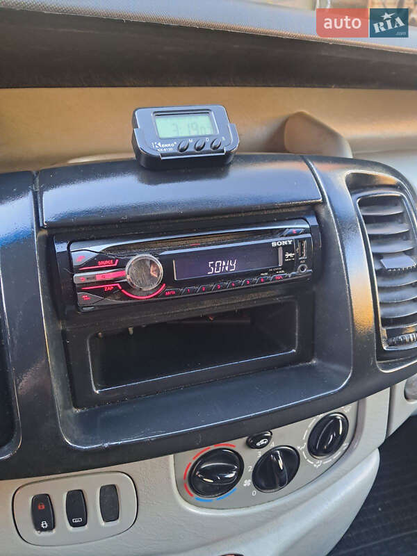 Минивэн Renault Trafic 2007 в Добротворе