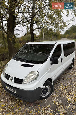 Минивэн Renault Trafic 2009 в 
