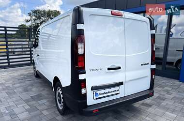 Грузопассажирский фургон Renault Trafic 2020 в 