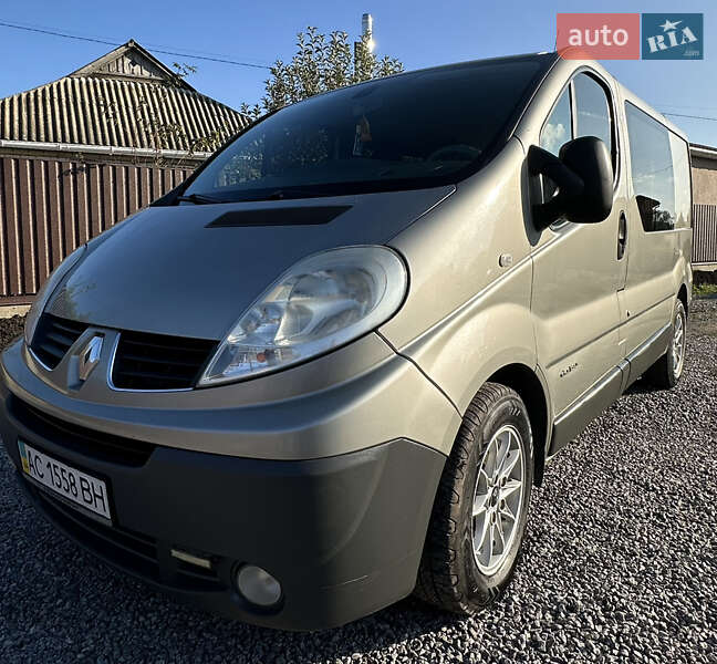 Минивэн Renault Trafic 2011 в Калиновке фото 37 Минивэн Renault Trafic 2011 в Калиновке