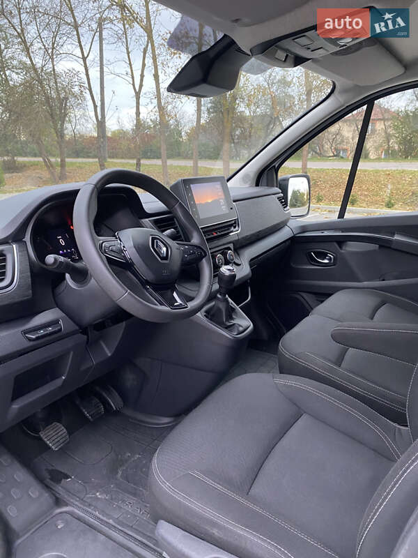 Грузовой фургон Renault Trafic 2023 в Львове фото 17 Грузовой фургон Renault Trafic 2023 в Львове