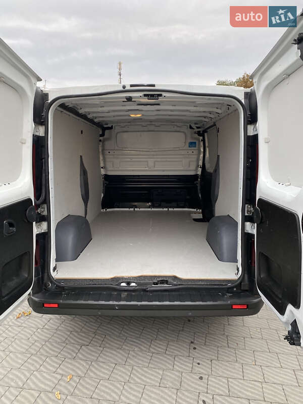 Грузовой фургон Renault Trafic 2023 в Львове фото 25 Грузовой фургон Renault Trafic 2023 в Львове