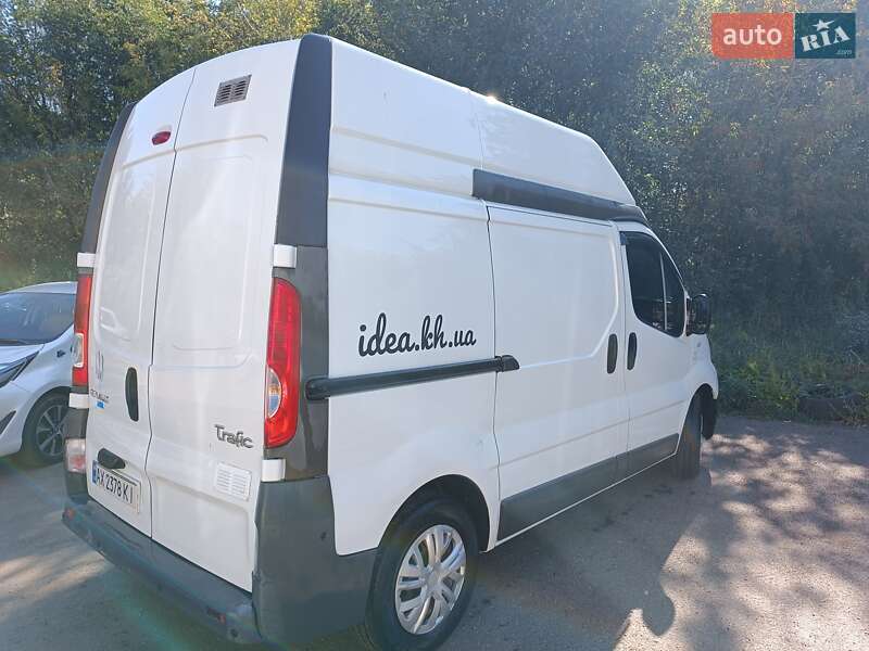 Грузопассажирский фургон Renault Trafic 2013 в Харькове фото 9 Грузопассажирский фургон Renault Trafic 2013 в Харькове