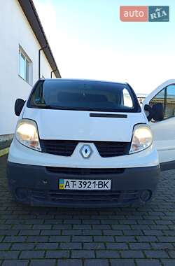 Грузовой фургон Renault Trafic 2008 в Болехове Грузовой фургон Renault Trafic 2008 в Болехове