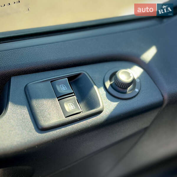 Грузовой фургон Renault Trafic 2021 в Киеве