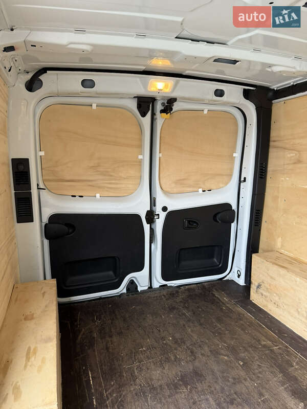 Грузопассажирский фургон Renault Trafic 2018 в Виннице фото 39 Грузопассажирский фургон Renault Trafic 2018 в Виннице