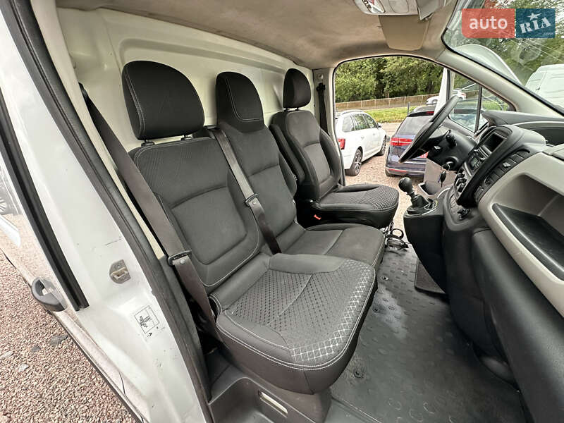Грузовой фургон Renault Trafic 2016 в Ровно фото 22 Грузовой фургон Renault Trafic 2016 в Ровно