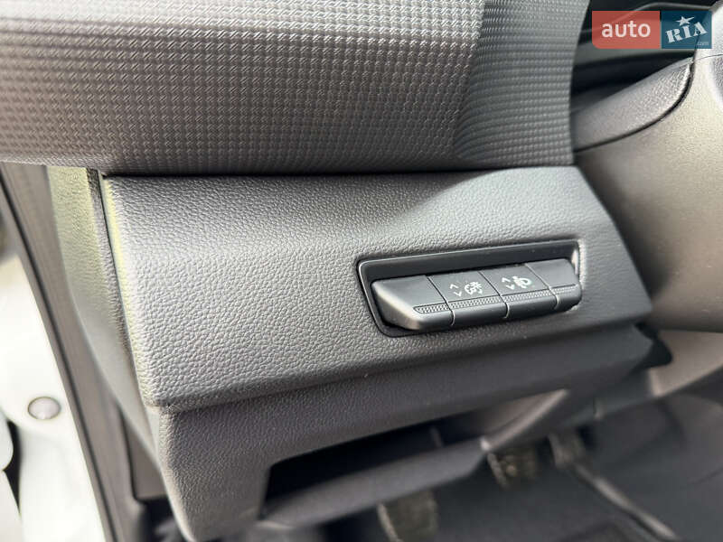 Грузовой фургон Renault Trafic 2023 в Дубно фото 19 Грузовой фургон Renault Trafic 2023 в Дубно