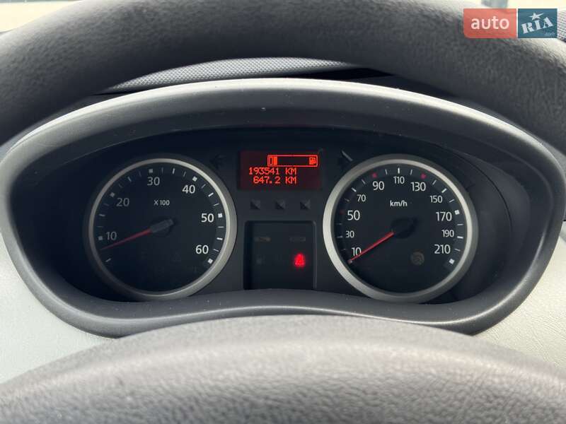 Минивэн Renault Trafic 2014 в Ровно