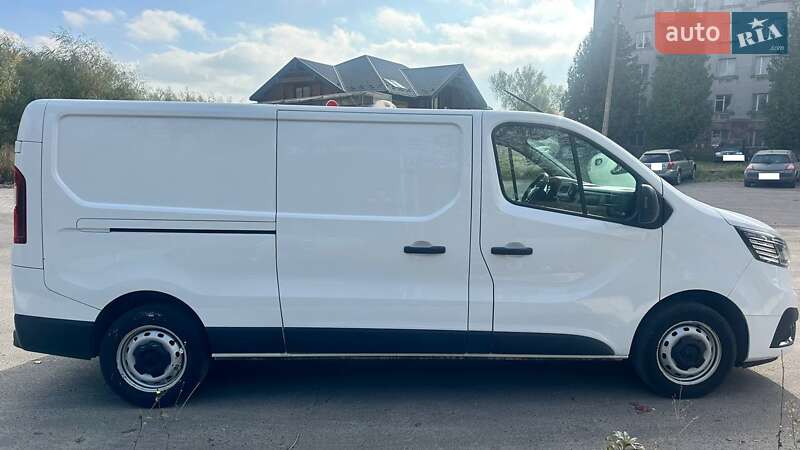 Грузовой фургон Renault Trafic 2022 в Дубно