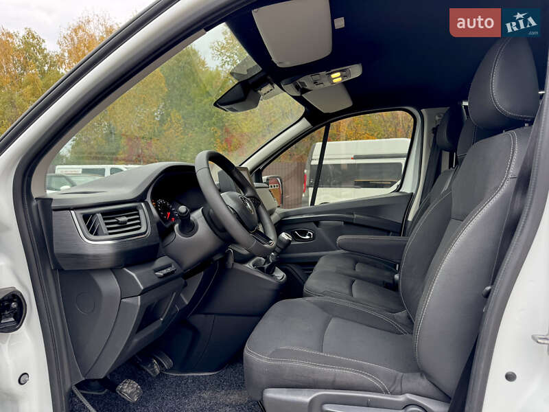 Мінівен Renault Trafic 2022 в Дубні