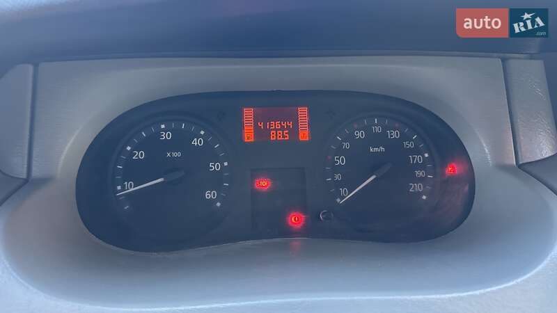 Минивэн Renault Trafic 2009 в Бершади