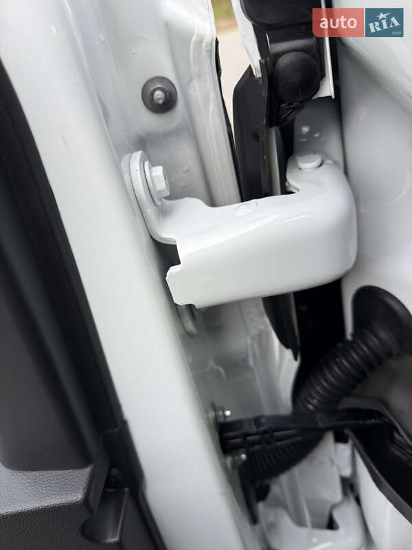 Грузовой фургон Renault Trafic 2023 в Львове