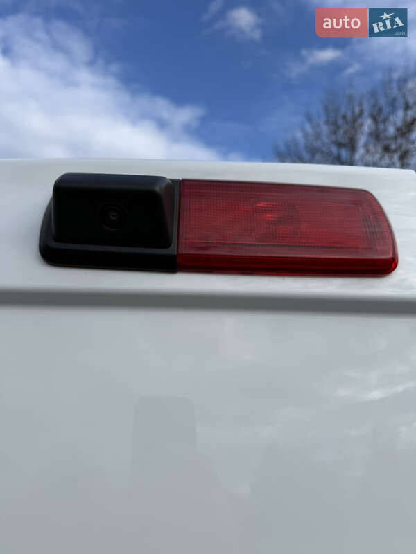 Грузовой фургон Renault Trafic 2023 в Львове