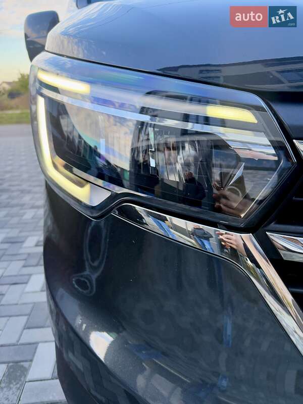 Минивэн Renault Trafic 2022 в Киеве фото 27 Минивэн Renault Trafic 2022 в Киеве