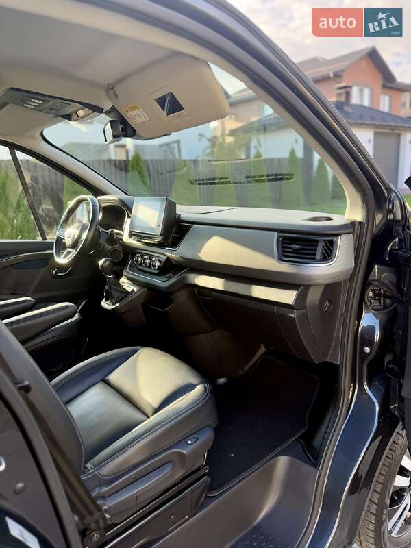 Минивэн Renault Trafic 2022 в Киеве фото 65 Минивэн Renault Trafic 2022 в Киеве