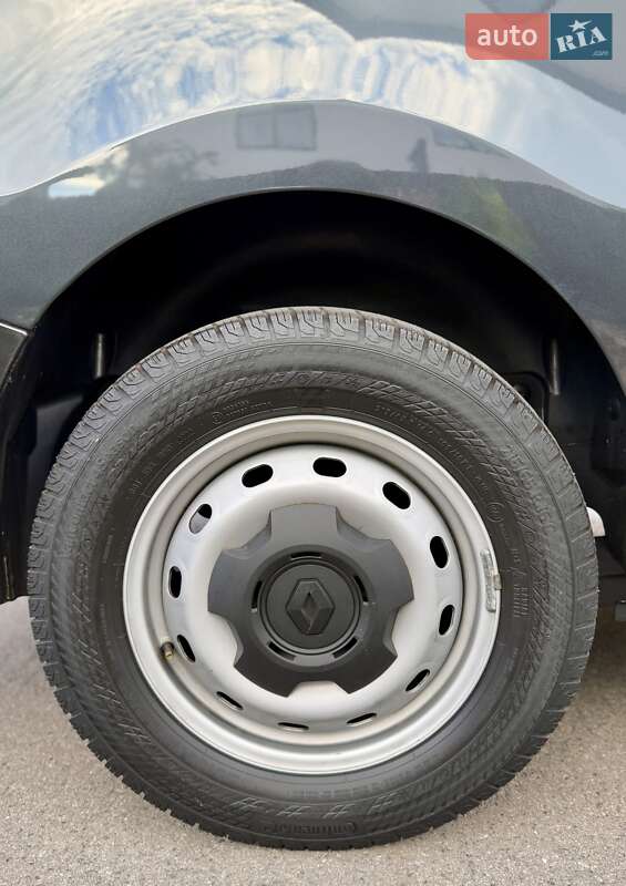 Грузовой фургон Renault Trafic 2023 в Киеве фото 34 Грузовой фургон Renault Trafic 2023 в Киеве