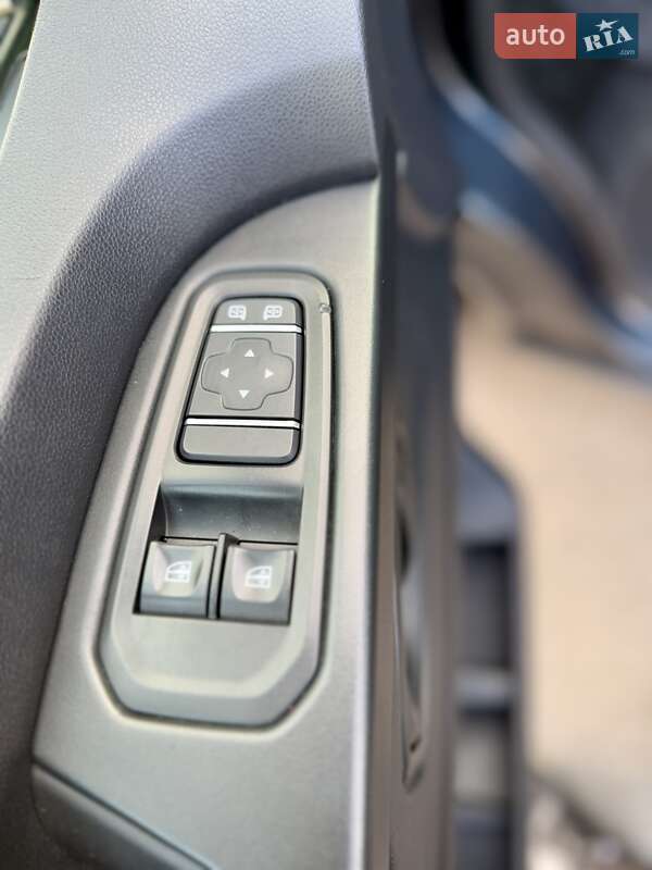 Грузовой фургон Renault Trafic 2023 в Киеве фото 63 Грузовой фургон Renault Trafic 2023 в Киеве