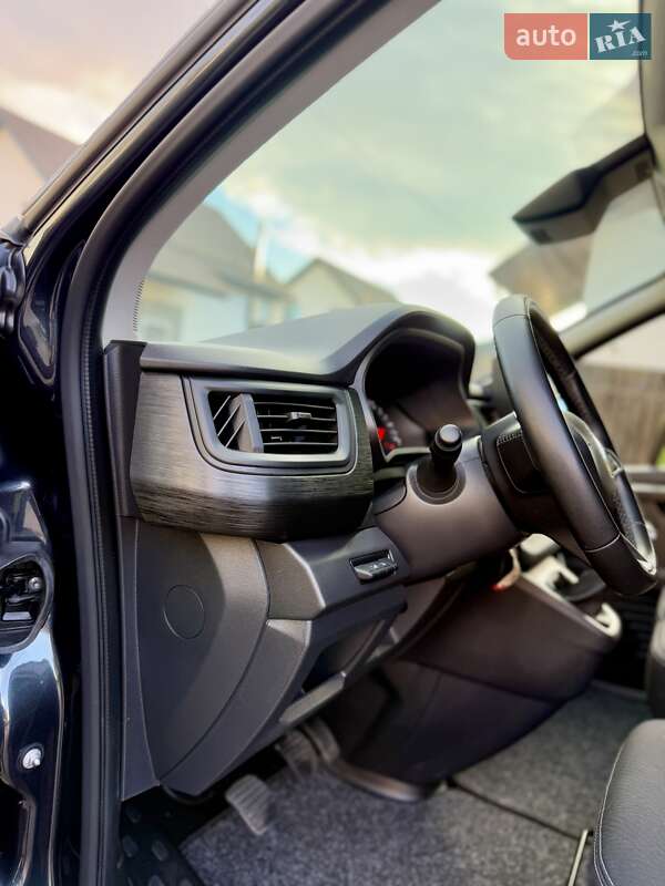 Грузовой фургон Renault Trafic 2023 в Киеве фото 62 Грузовой фургон Renault Trafic 2023 в Киеве