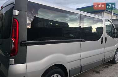 Минивэн Renault Trafic 2012 в 