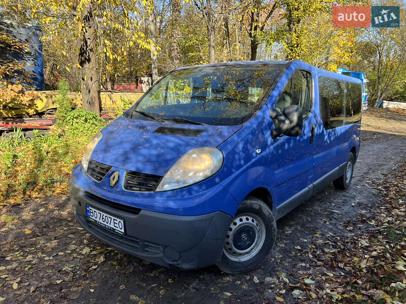 Мінівен Renault Trafic 2008 в Тернополі
