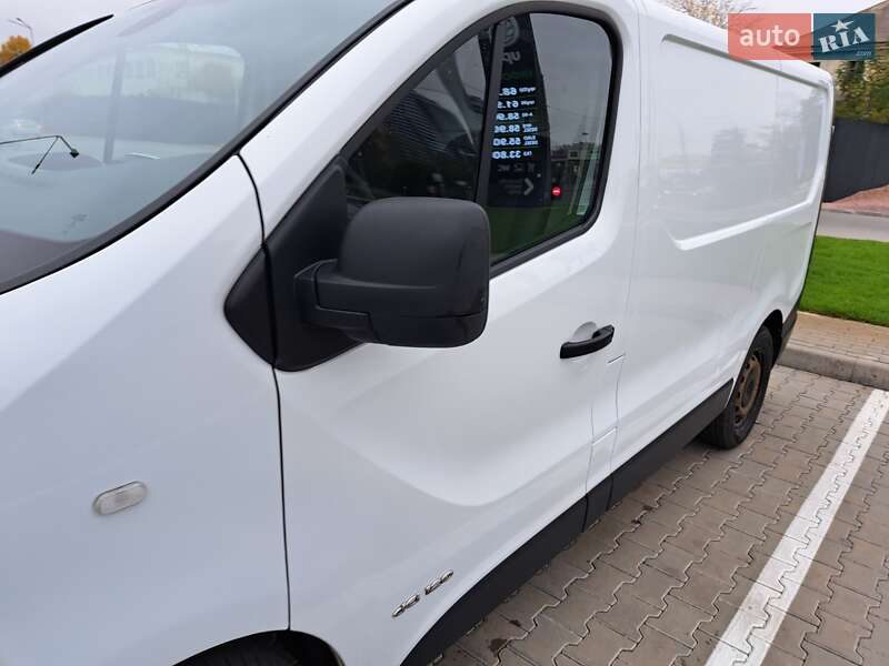 Грузовой фургон Renault Trafic 2017 в Киеве фото 12 Грузовой фургон Renault Trafic 2017 в Киеве