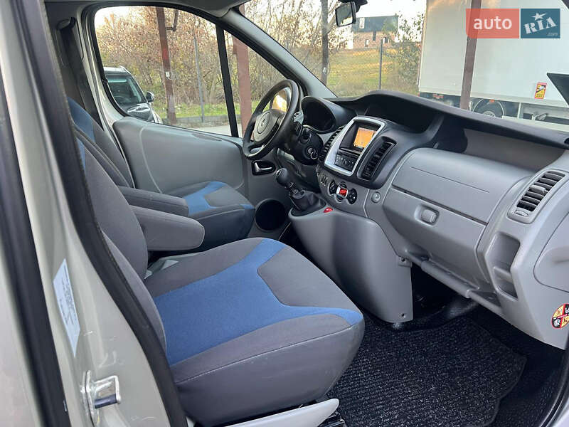 Минивэн Renault Trafic 2012 в Львове