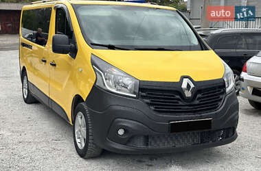 Минивэн Renault Trafic 2017 в Каменском