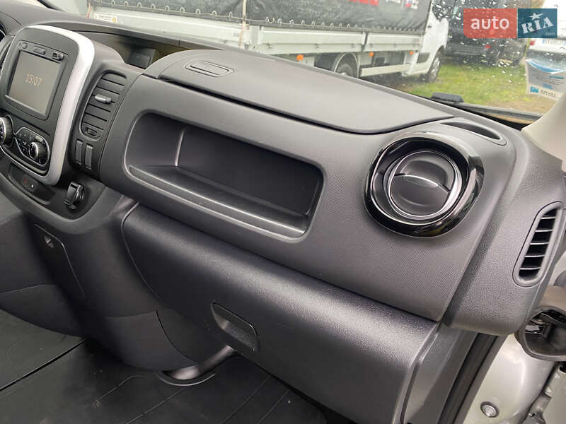 Вантажний фургон Renault Trafic 2021 в Дубні