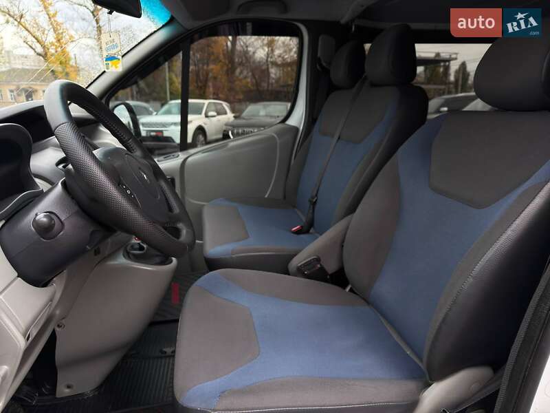 Грузовой фургон Renault Trafic 2012 в Харькове фото 15 Грузовой фургон Renault Trafic 2012 в Харькове