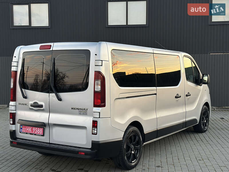 Минивэн Renault Trafic 2017 в Ужгороде фото 2 Минивэн Renault Trafic 2017 в Ужгороде