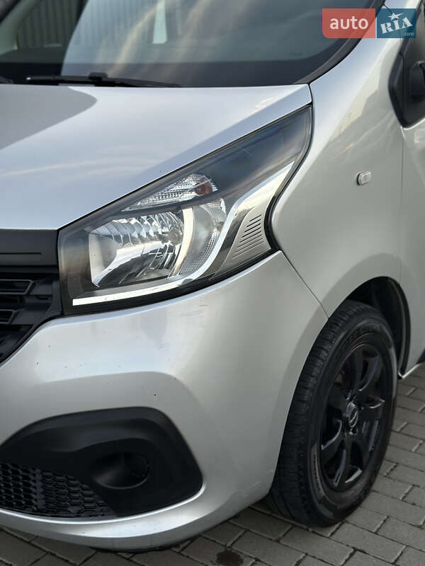 Минивэн Renault Trafic 2017 в Ужгороде фото 13 Минивэн Renault Trafic 2017 в Ужгороде