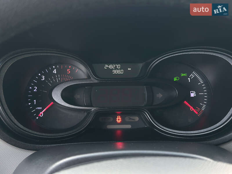 Минивэн Renault Trafic 2017 в Ужгороде фото 17 Минивэн Renault Trafic 2017 в Ужгороде