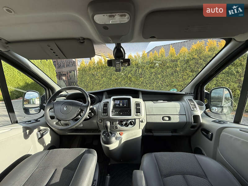 Мінівен Renault Trafic 2014 в Стрию