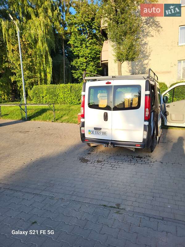 Минивэн Renault Trafic 2008 в Черновцах