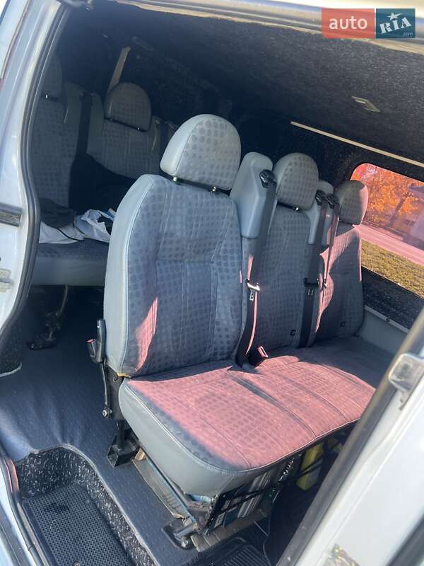 Минивэн Renault Trafic 2003 в Черновцах фото 12 Минивэн Renault Trafic 2003 в Черновцах