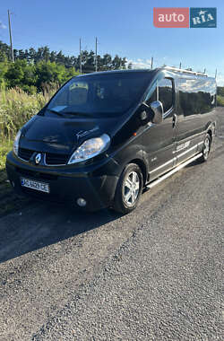 Мінівен Renault Trafic 2006 в Сарнах