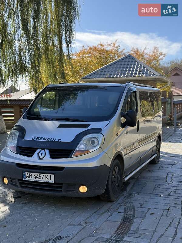 Минивэн Renault Trafic 2007 в Тульчине